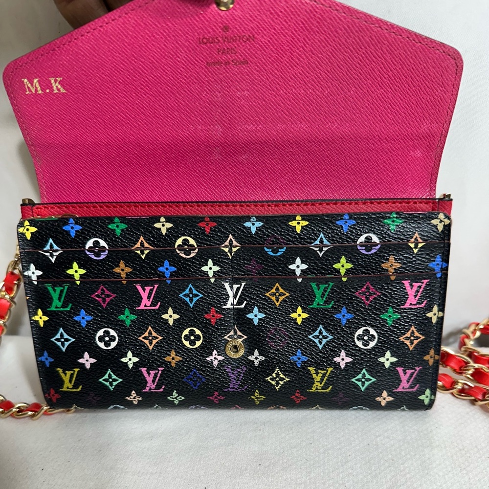 Louis Vuitton Chain Wallet - Picture 5 of 12
